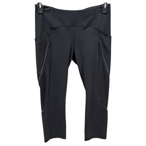 Lululemon Women's Black Cropped Leggings Size 8